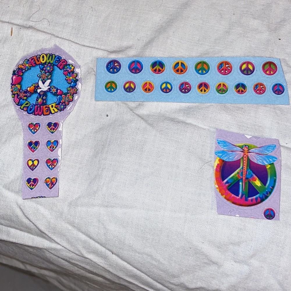 Lisa Frank Collection 🌈 - Picture 2 of 10